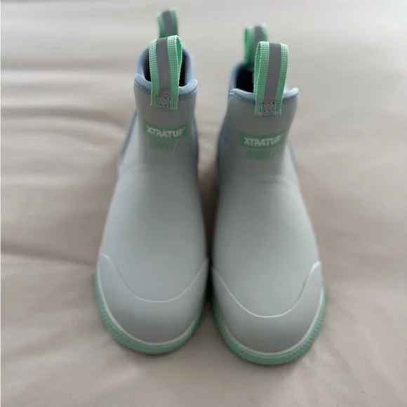 XTRATUF White and Mint Ankle Boots - Picture 3 of 8